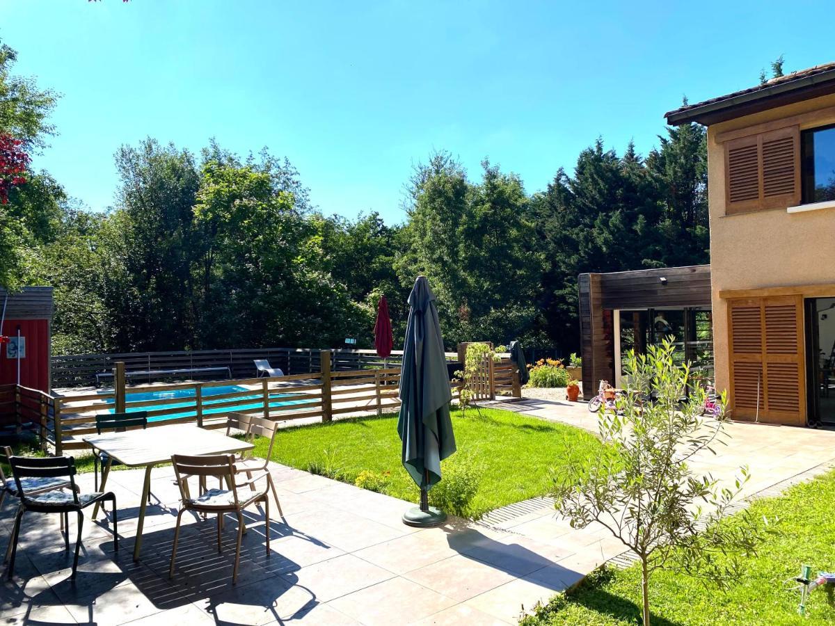 Bed and Breakfast Les Cabanons Dardilly Exterior foto